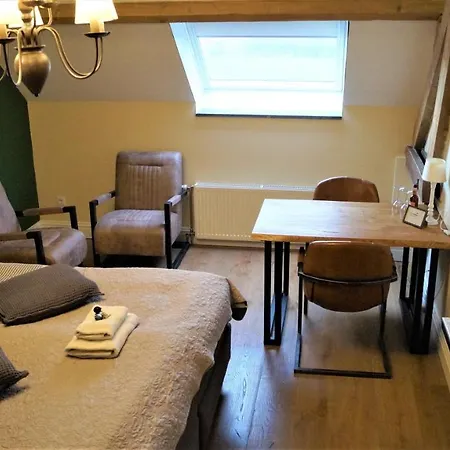 Johannes-hoeve 4*