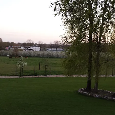 Johannes-hoeve בארלו