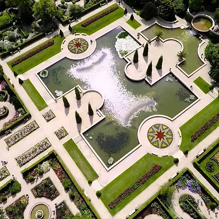 Johannes-hoeve 4* בארלו