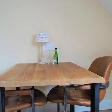 Johannes-hoeve 4* בארלו